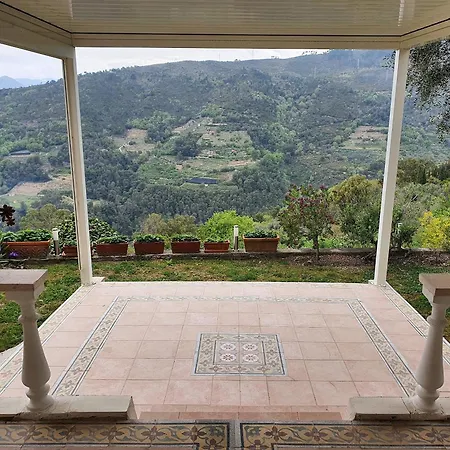 In With A Fantastic View Apartment *